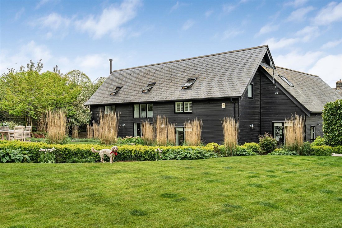 House in Royston, England 2 - 17843821