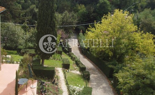 Villa in Vaglia, Tuscany, Italy 1