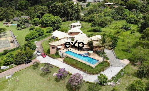 House in Colina dos Pinheiros, State of São Paulo, Brazil 1