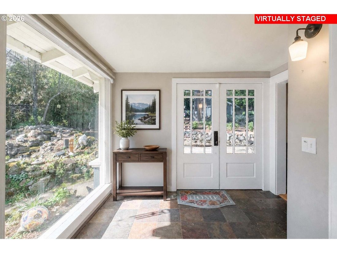 House in Lake Oswego, Oregon, United States 4 - 16290647