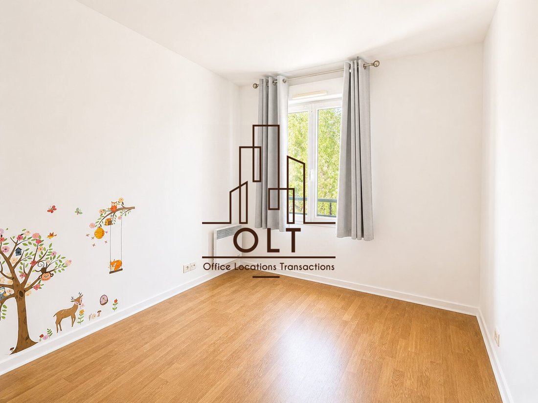 Apartment in Plateau Nord, Suresnes, France 5 - 17849031