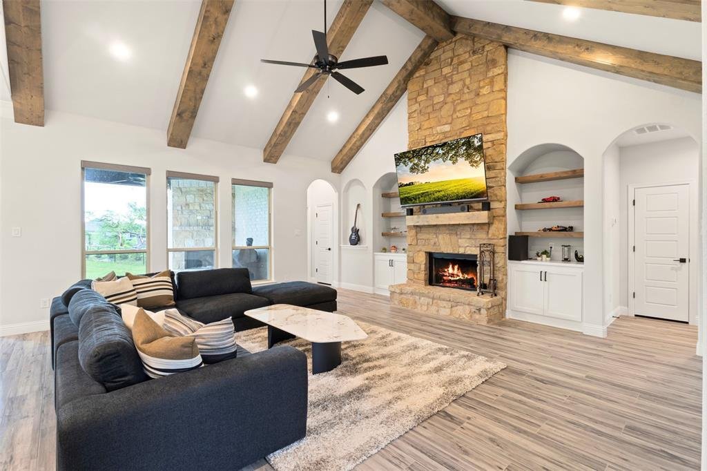 House in Springtown, Texas, United States 4 - 17844346