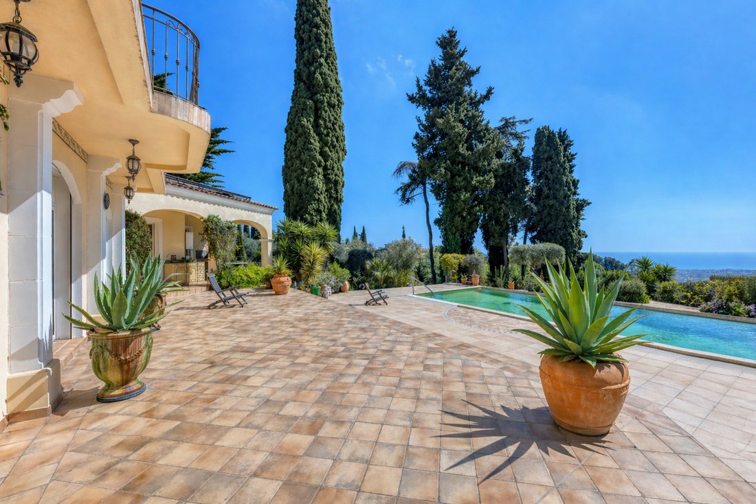 Villa in Nice, Provence-Alpes-Côte d'Azur, France 2 - 17844750