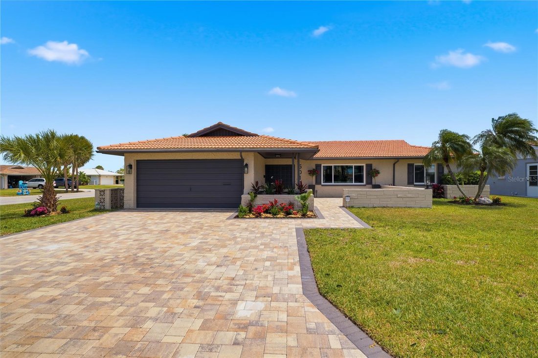 House in New Port Richey, Florida, United States 2 - 17847022