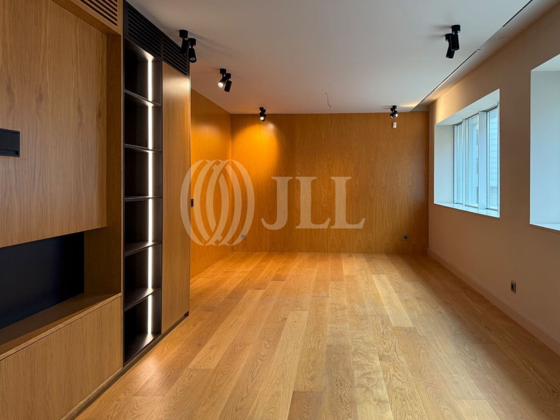 Apartment in Arroios, Lisbon, Portugal 2 - 17848049