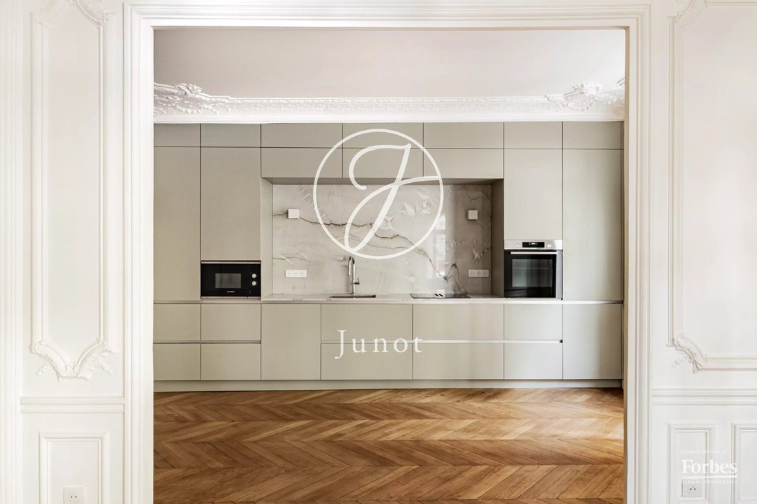 Apartment in Ecole Militaire, Paris 7e Arrondissement, Paris 4 - 16617444