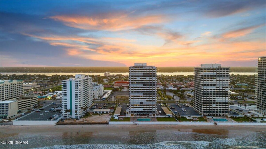 Condo in Daytona Beach, Florida, United States 4 - 17843609