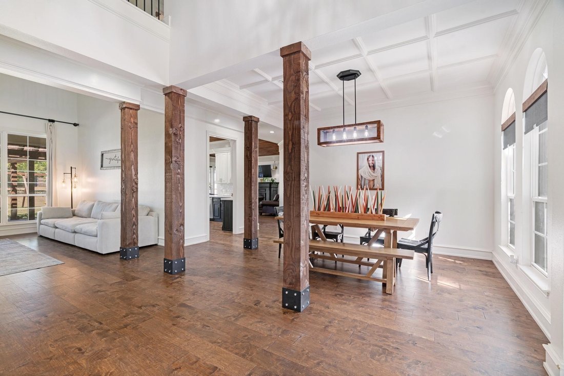 House in Paris, Texas, United States 5 - 17837441