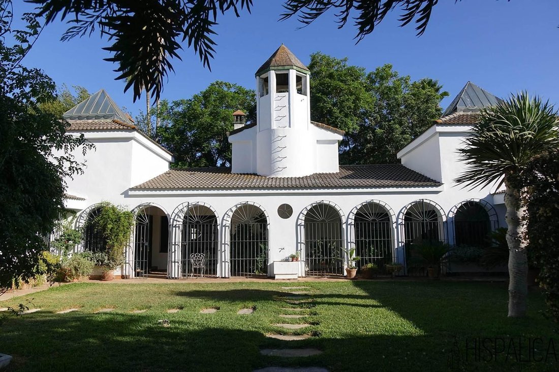 Villa in Mairena del Aljarafe, Andalusia, Spain 2 - 11189591