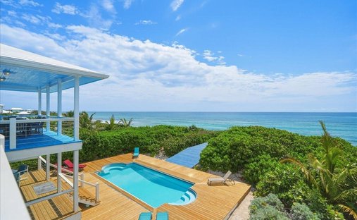 House in Elbow Cay, Central Abaco, The Bahamas 1