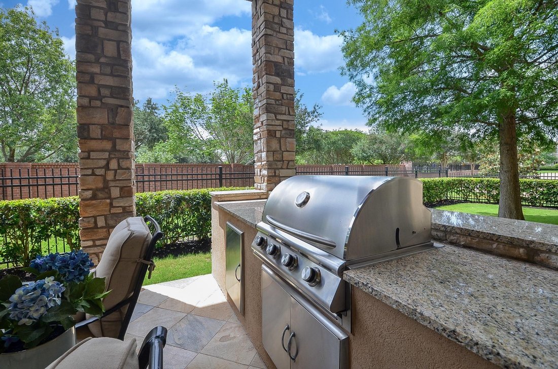House in Sugar Land, Texas, United States 3 - 17844181