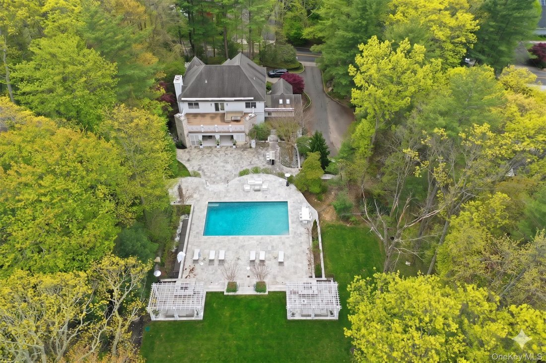 House in Halesite, New York, United States 4 - 17845564