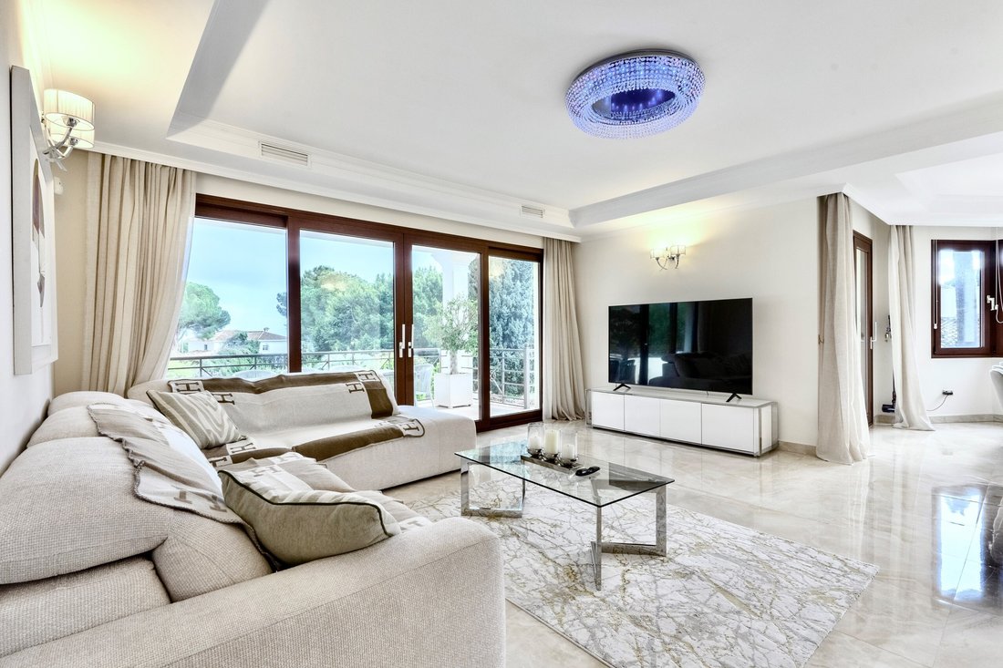 Villa in Elviria-Cabopino, Marbella, Spain 3 - 17845468