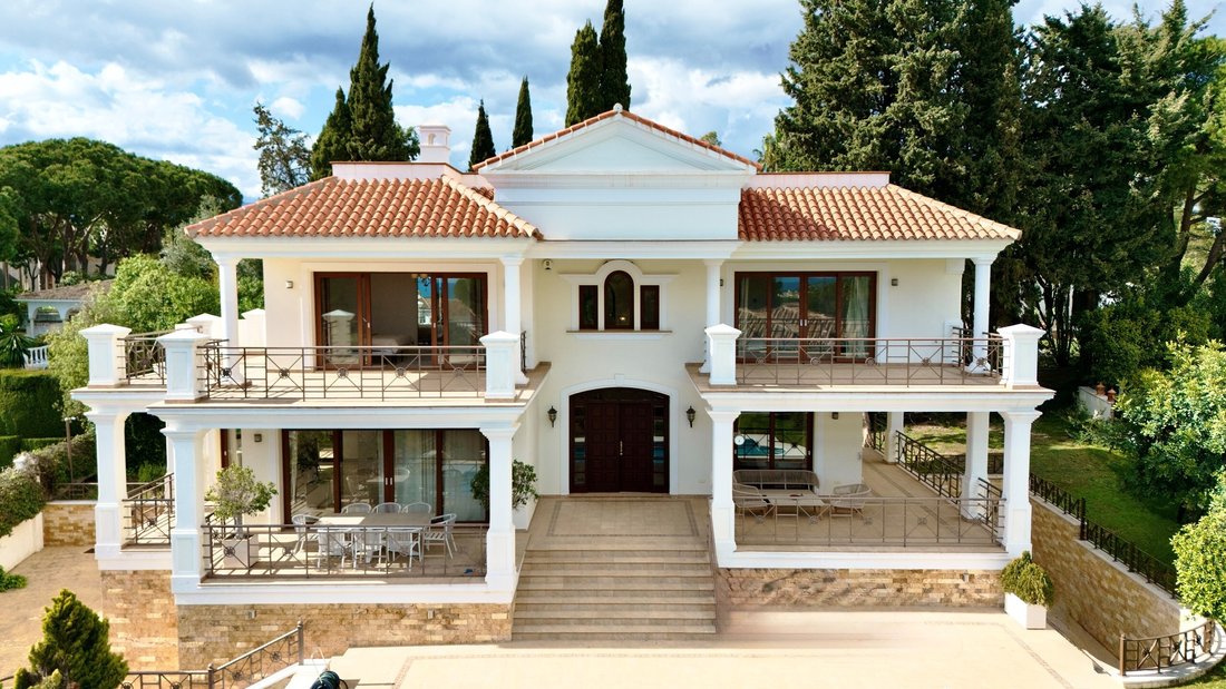Villa in Elviria-Cabopino, Marbella, Spain 1 - 17845468