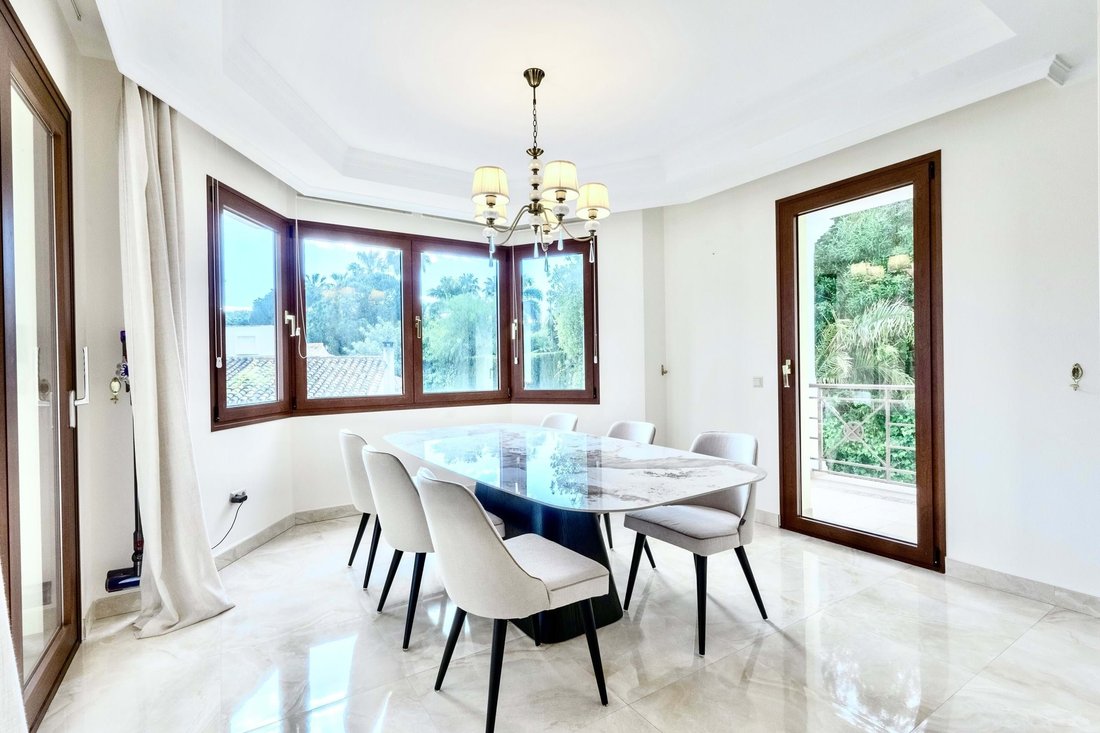 Villa in Elviria-Cabopino, Marbella, Spain 5 - 17845468