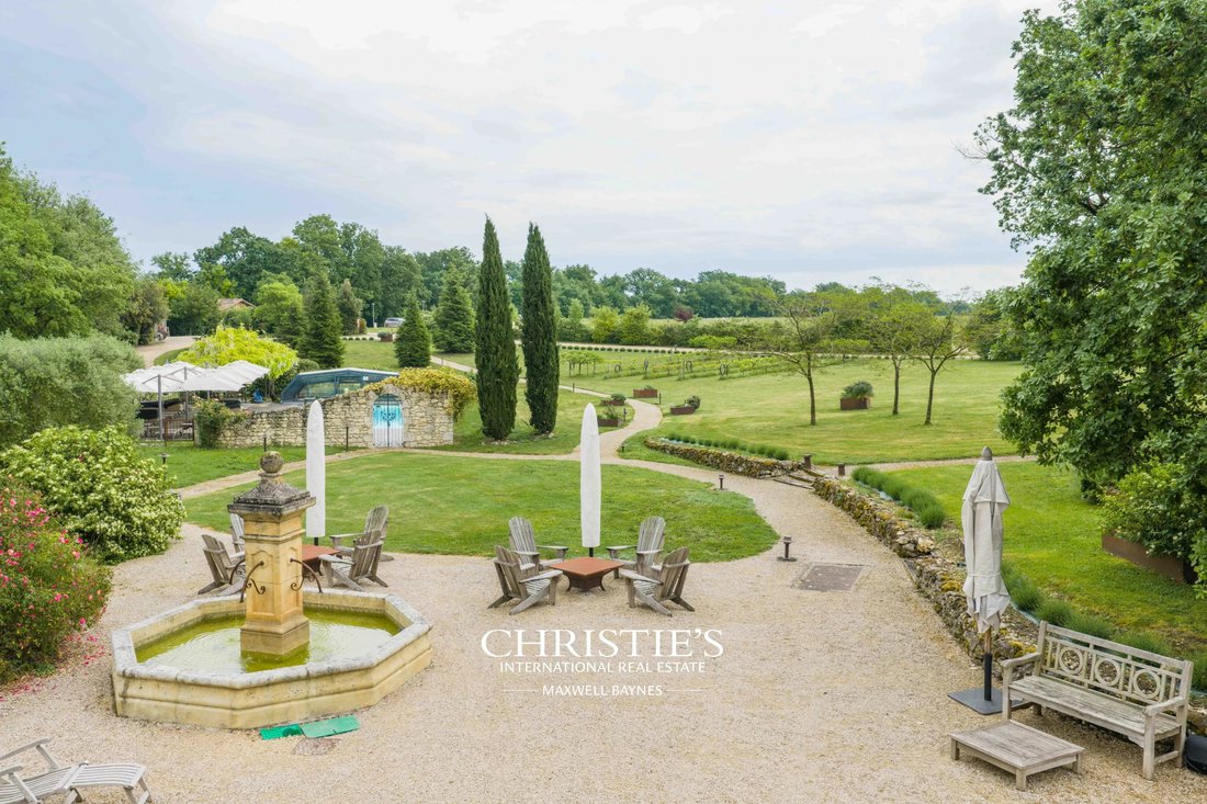 Estate in Saint-Clar, Occitania, France 1 - 17772313