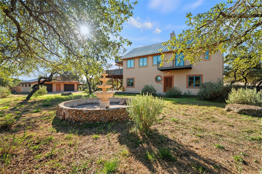 House in Spicewood, Texas, United States 2 - 17846248