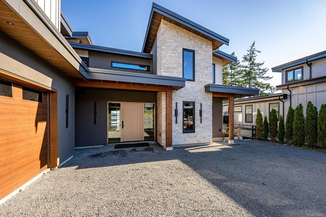 House in Campbell River, Canada 2 - 17847607