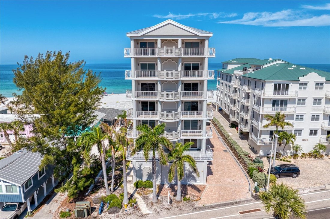 Condo in Indian Shores, Florida, United States 1 - 17844126