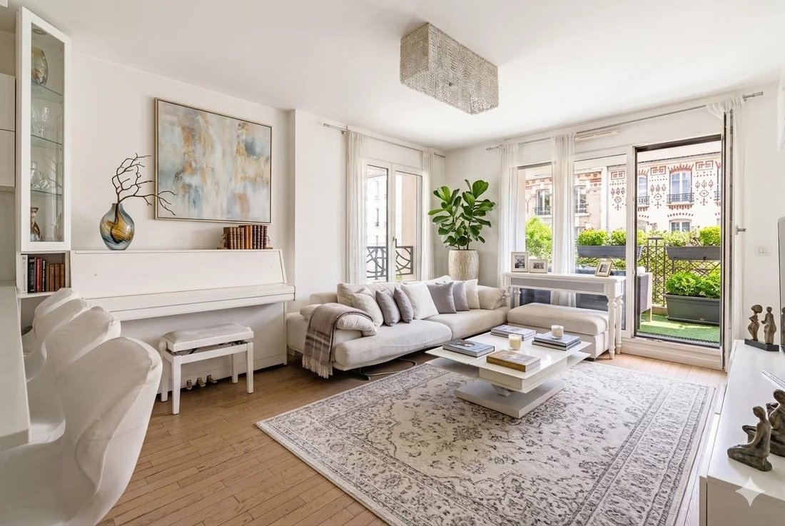 Apartment in Maurice Ravel, Levallois-Perret, France 1 - 17845009