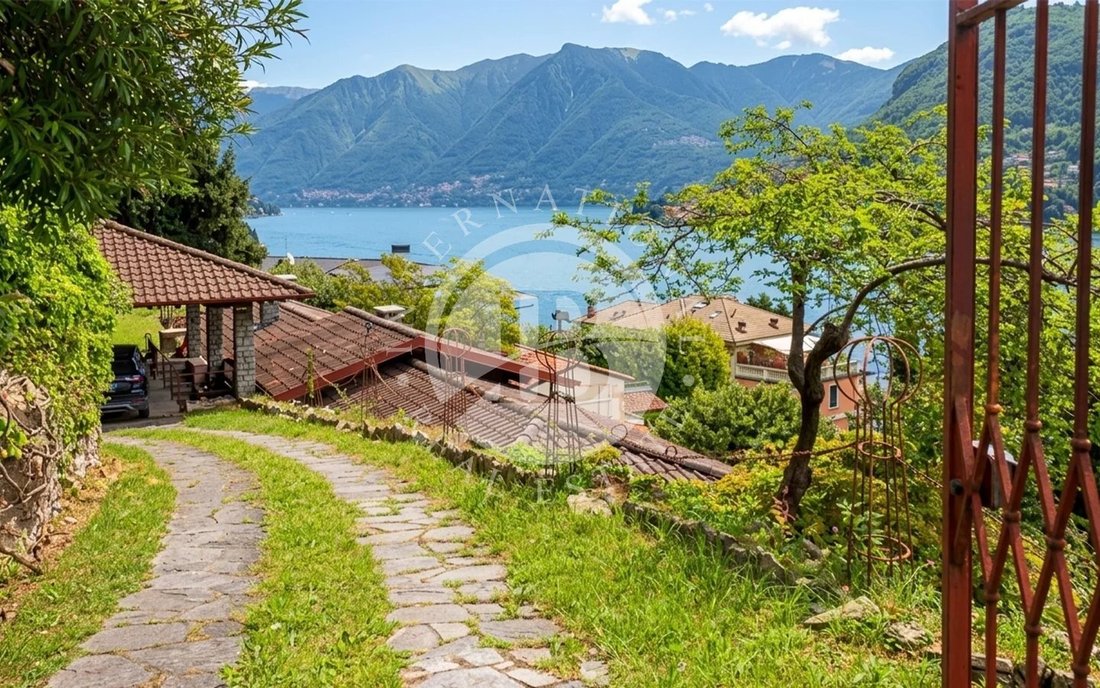 Apartment in Moltrasio, Lombardy, Italy 5 - 17844415