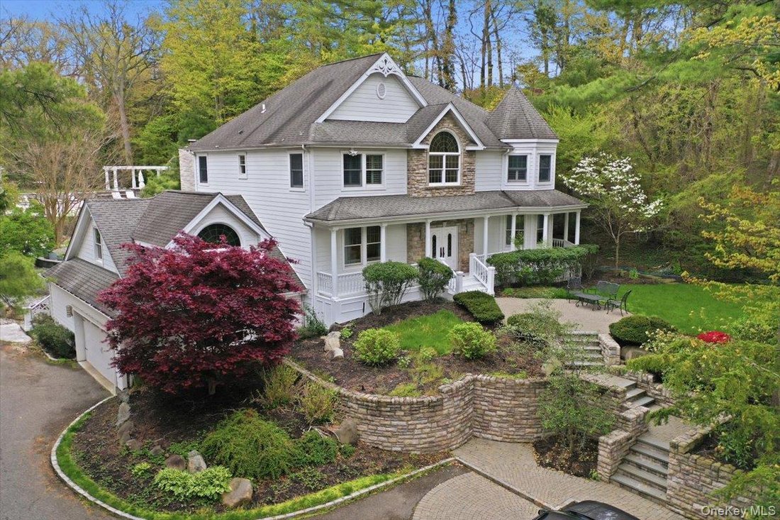 House in Halesite, New York, United States 1 - 17845564