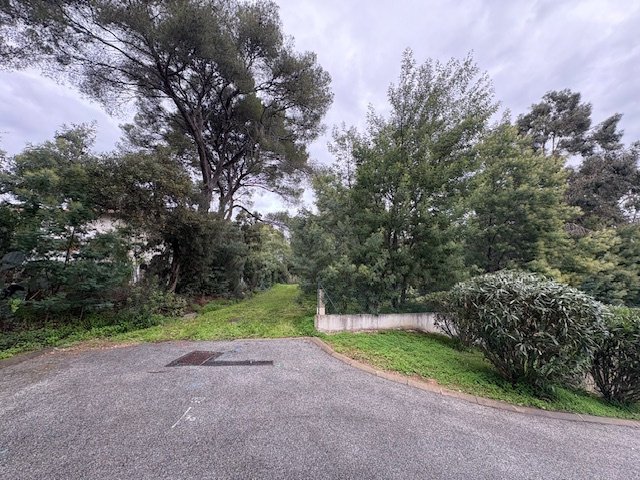Land in La Croix-Valmer, Provence-Alpes-Côte d'Azur, France 5 - 17846944