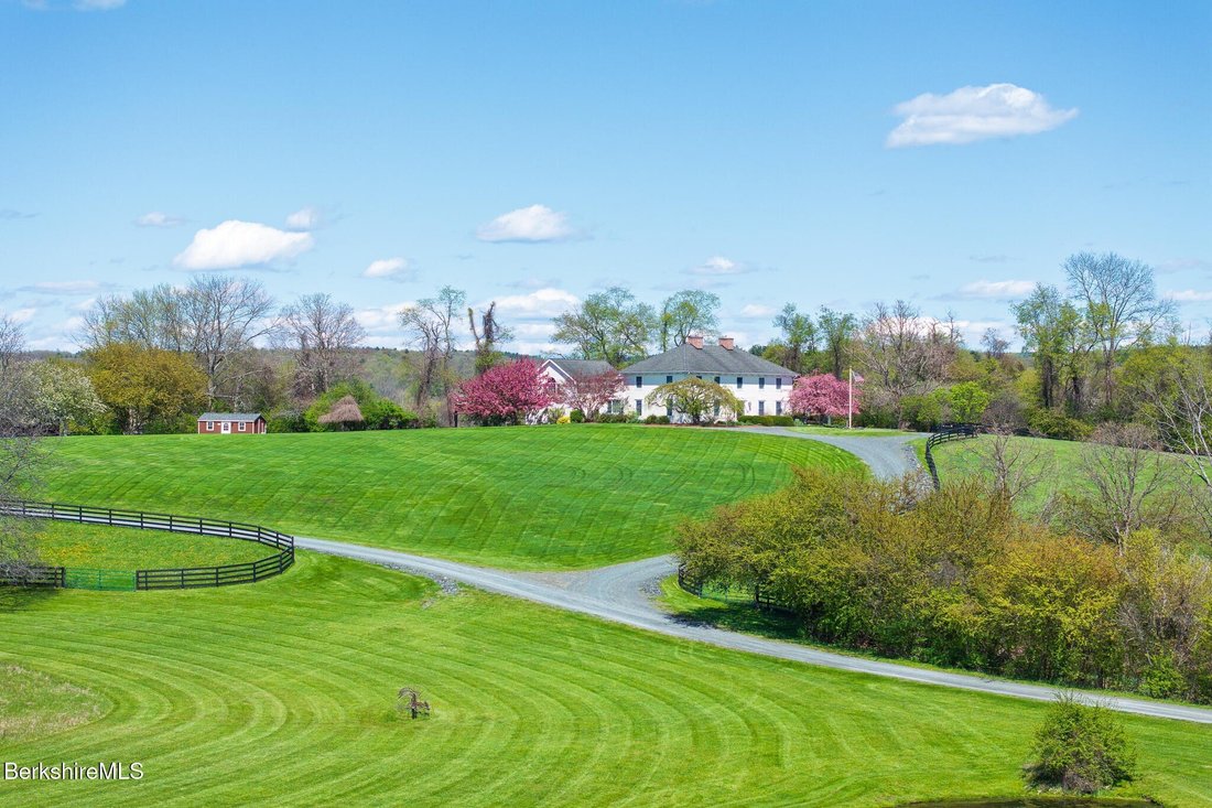 House in Old Chatham, New York, United States 1 - 17306689