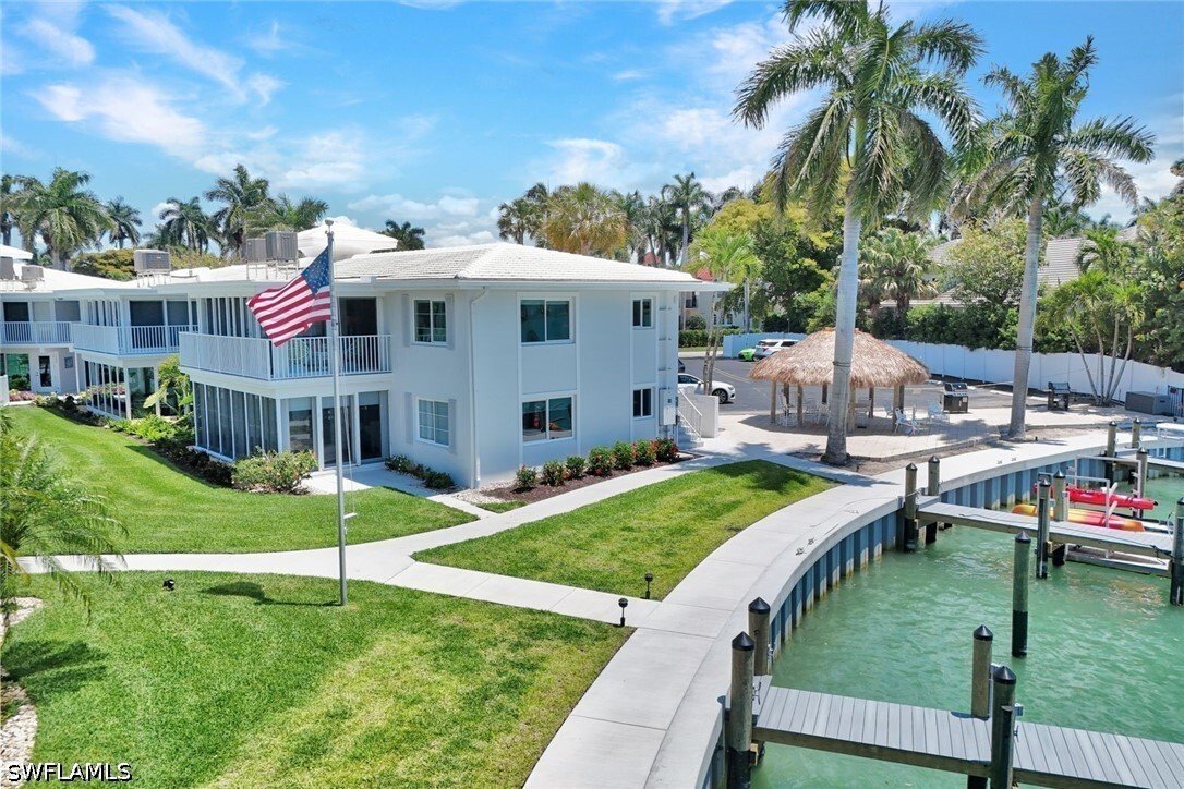 Condo in Naples, Florida, United States 3 - 17844447
