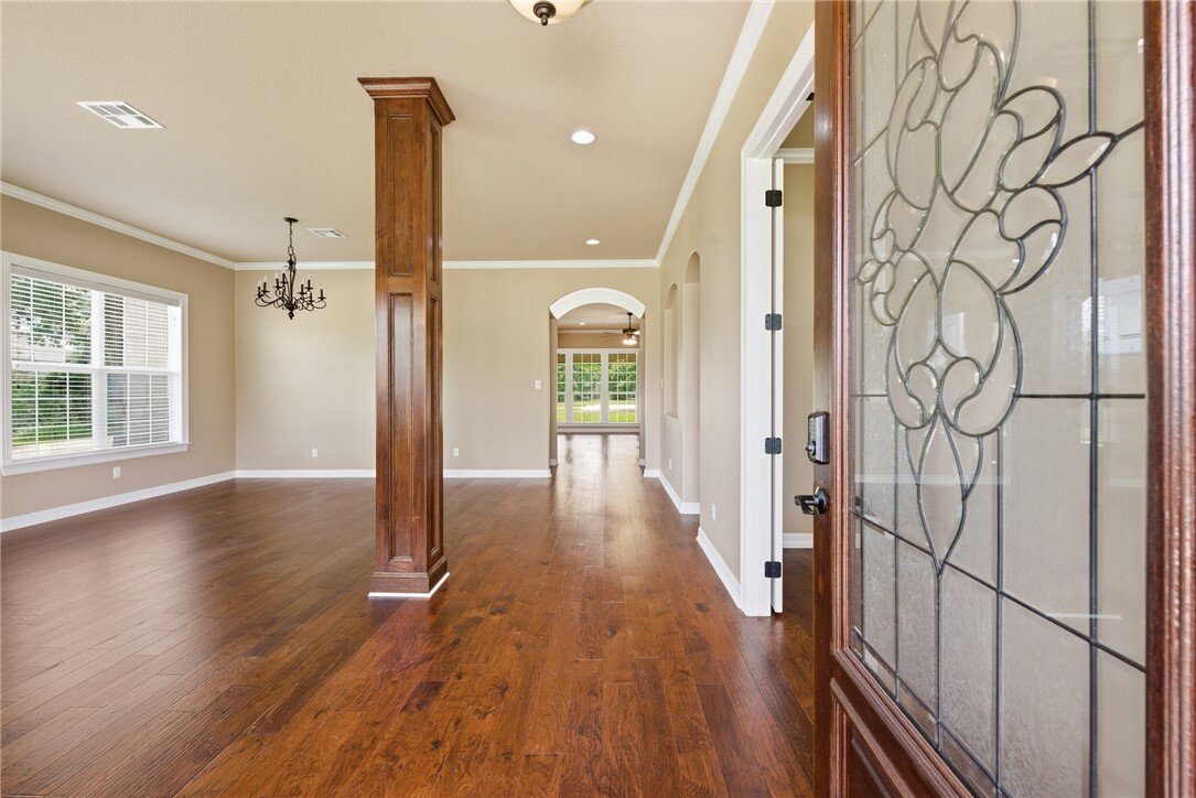 Wixon Valley, Texas, United States 4 - 17847408