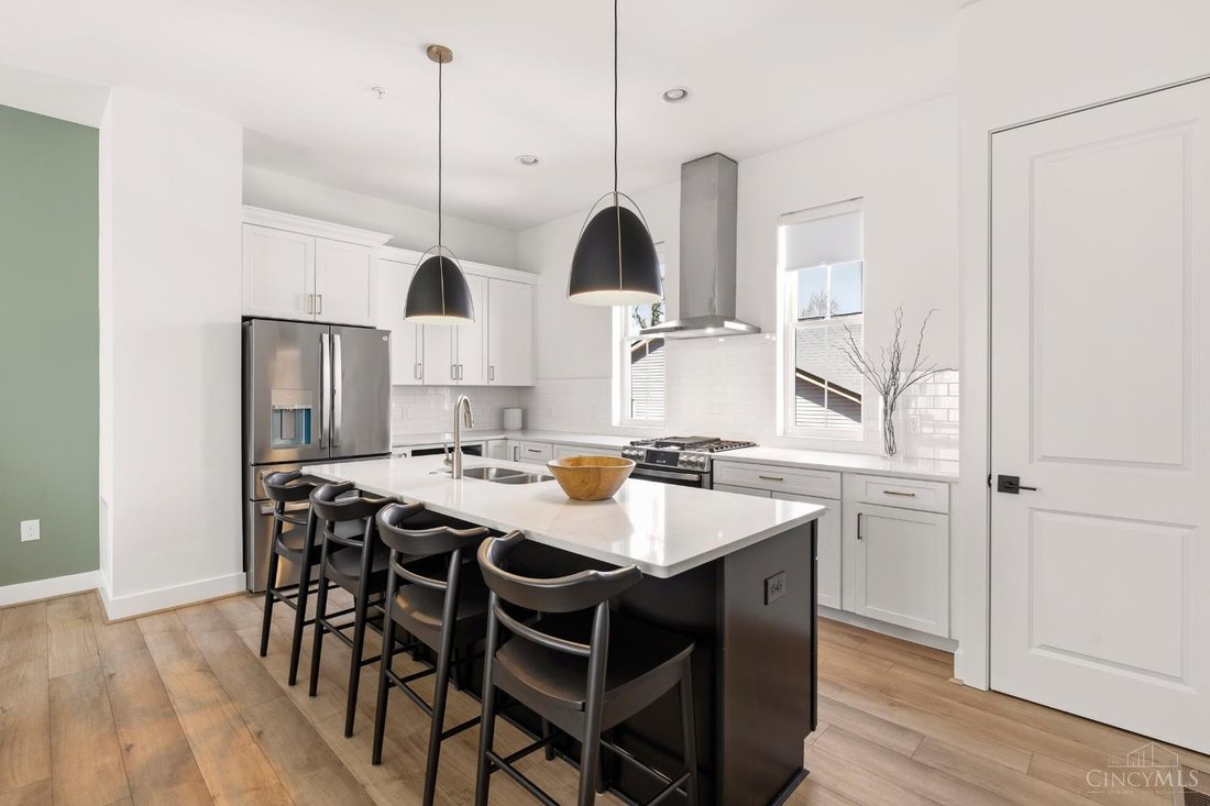 Condo in Cincinnati, Ohio, United States 5 - 17845307