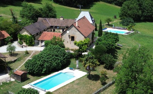 Tenuta a Vezac, Nuova Aquitania, Francia 1