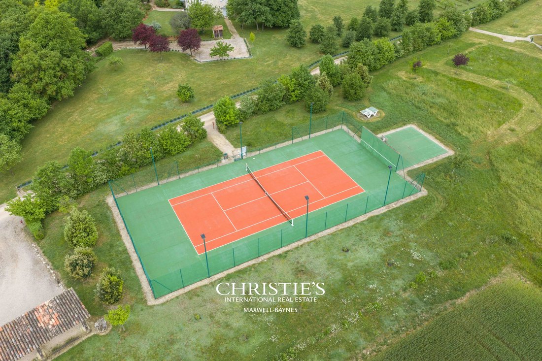 Estate in Saint-Clar, Occitania, France 5 - 17772313