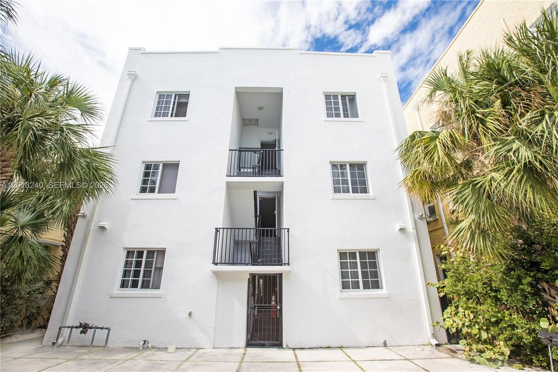 Miami Beach, Florida, United States 3 - 17843932