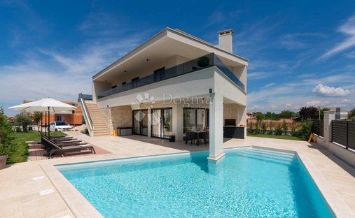 House in Porec, Istria County, Croatia 1