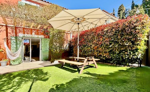House in Les Impiniers-Font de Cine-Vaucontrade, Vallauris, France 1