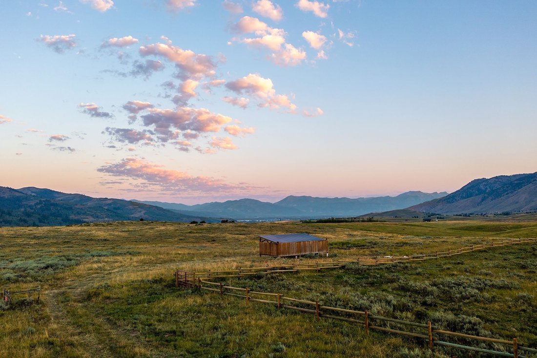 Land in Jackson, Wyoming, United States 5 - 17847995