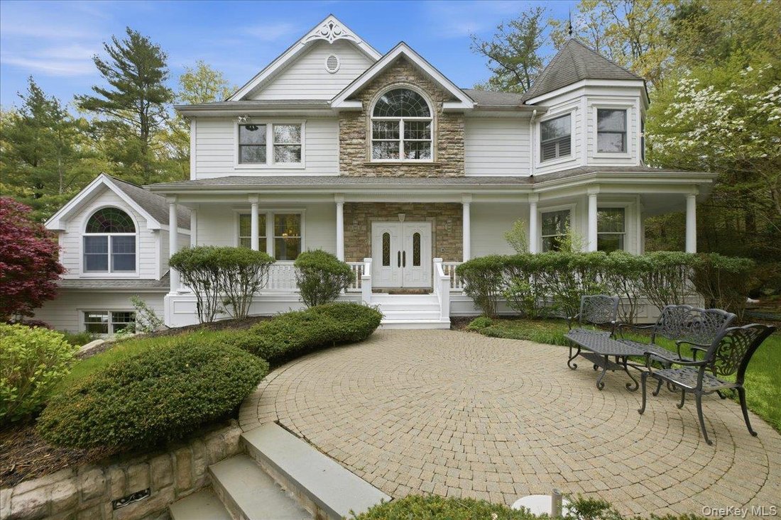 House in Halesite, New York, United States 2 - 17845564