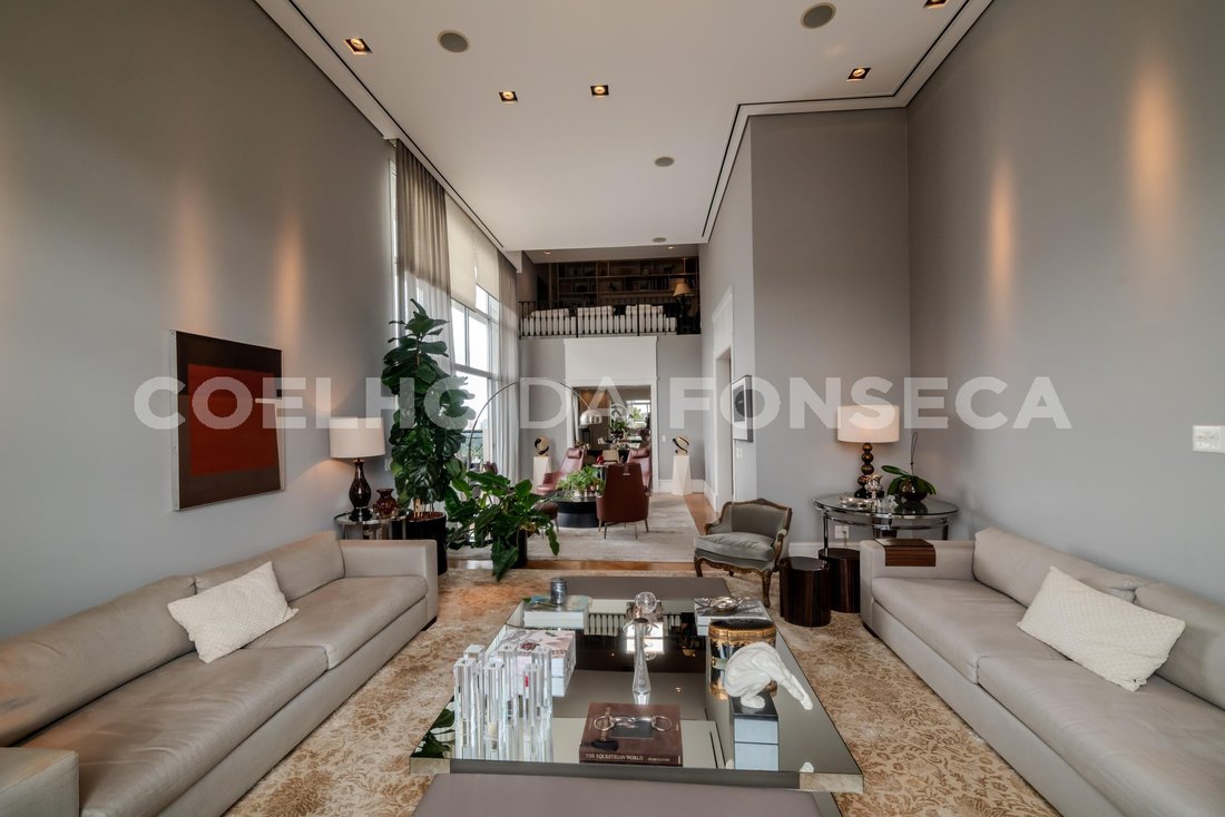 Condo in São Paulo, State of São Paulo, Brazil 2 - 15748075