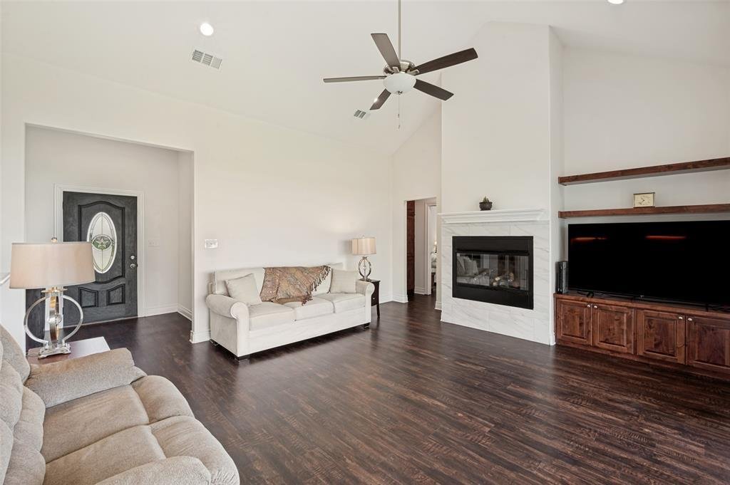 House in Gainesville, Texas, United States 3 - 17847315