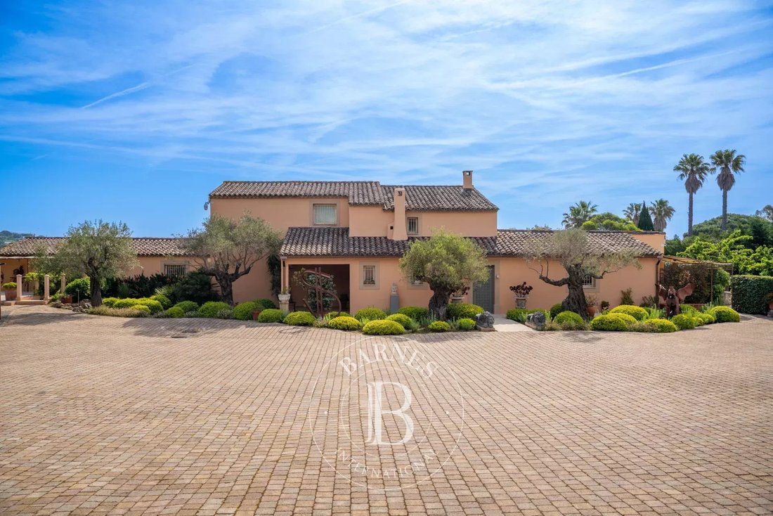 House in Zone Est Diffuse, Saint-Tropez, France 5 - 17845022