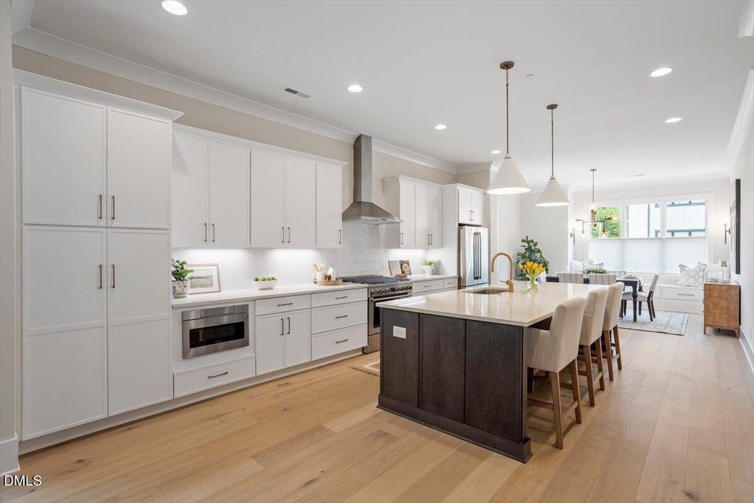 Townhouse in Raleigh, North Carolina, United States 4 - 17843966