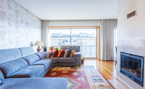Apartment in Creixomil, Braga, Portugal 1