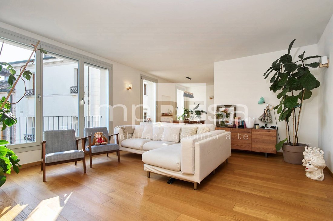 Apartment in Cathedral - Piazza dei Signori, Treviso, Italy 1 - 17848577