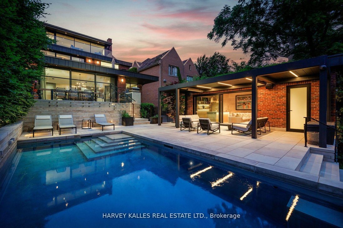 House in Toronto, Ontario, Canada 3 - 17848662