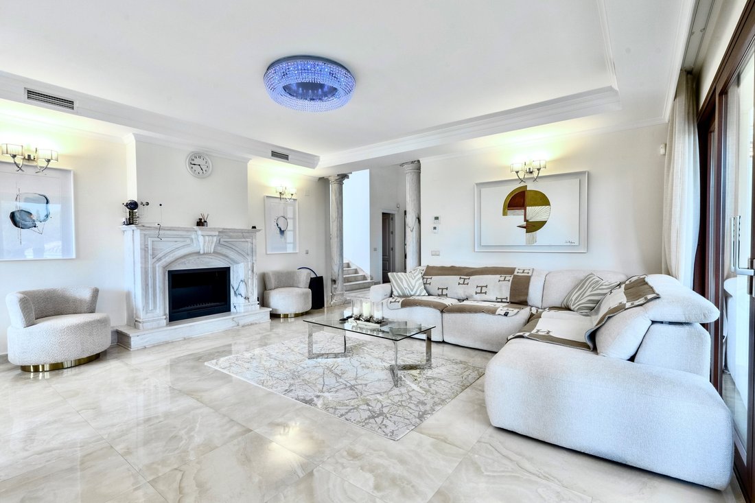Villa in Elviria-Cabopino, Marbella, Spain 4 - 17845468