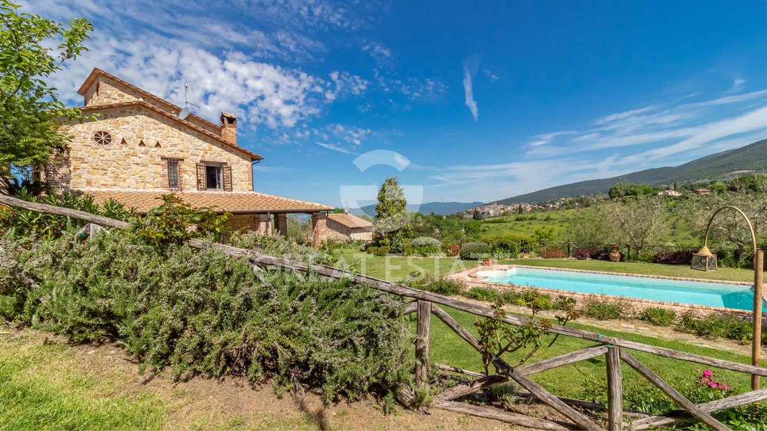 Estate in Montecchio, Umbria, Italy 3 - 17847594