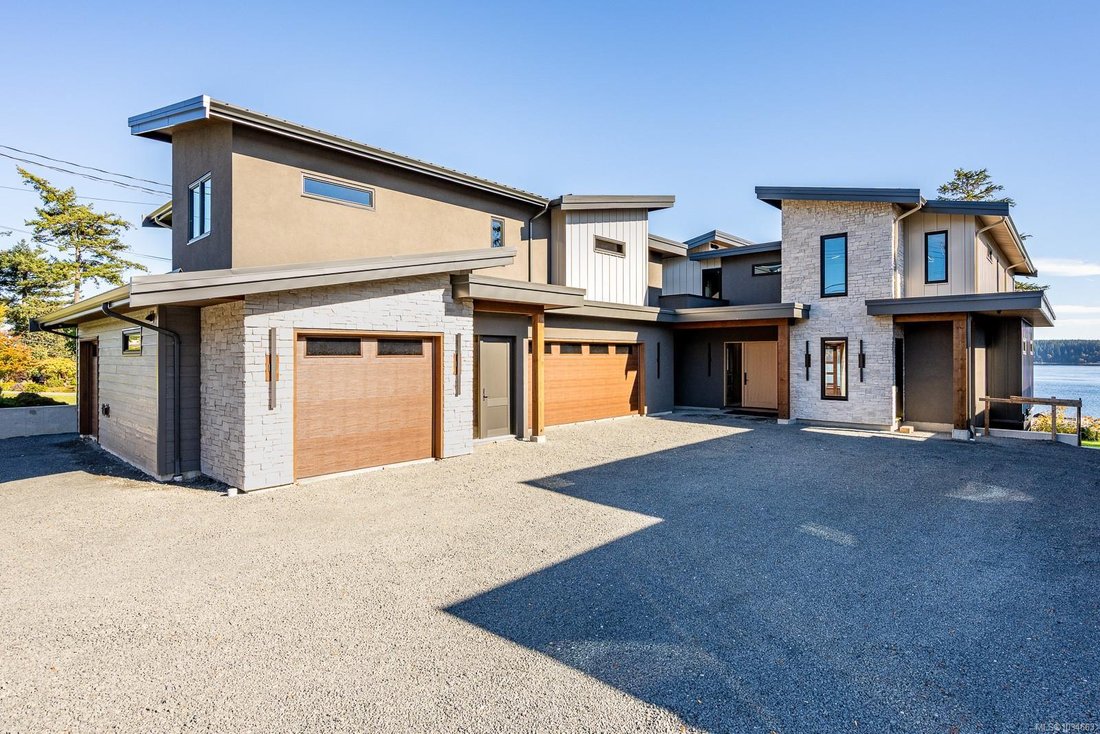House in Campbell River, Canada 1 - 17847607