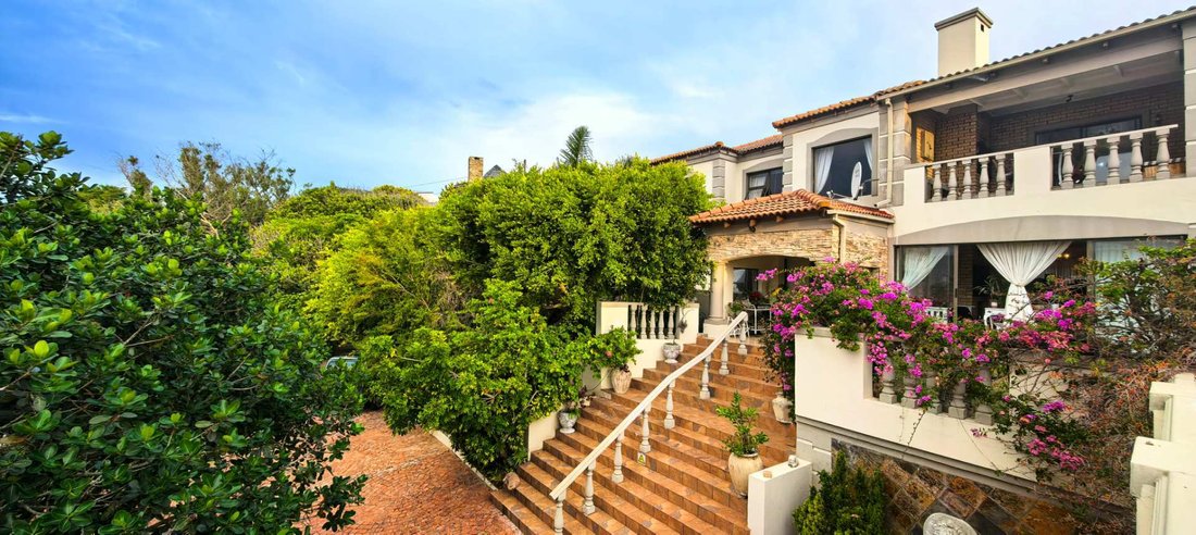 House in Wilderness, Western Cape, South Africa 2 - 17844023