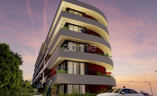 Apartamento en Caniço, Madeira, Portugal 1